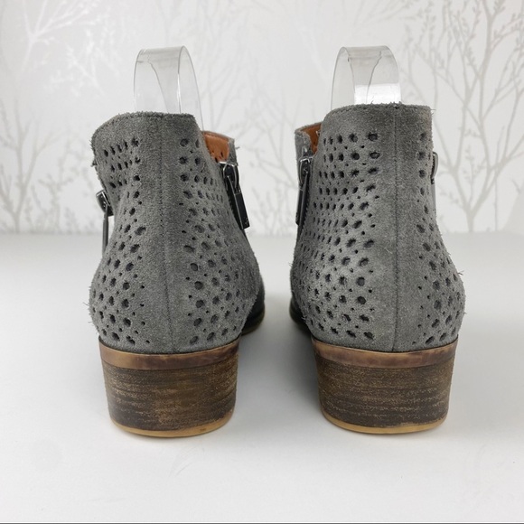 LUCKY BRAND Bayley Gray Perforated Ankle Boot Bootie 8.5 - Picture 3 of 11
